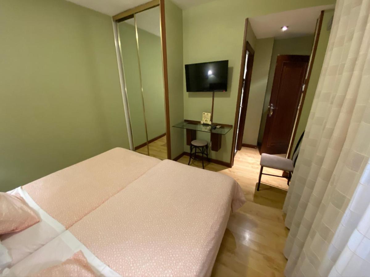 Hotel Concejo 2*